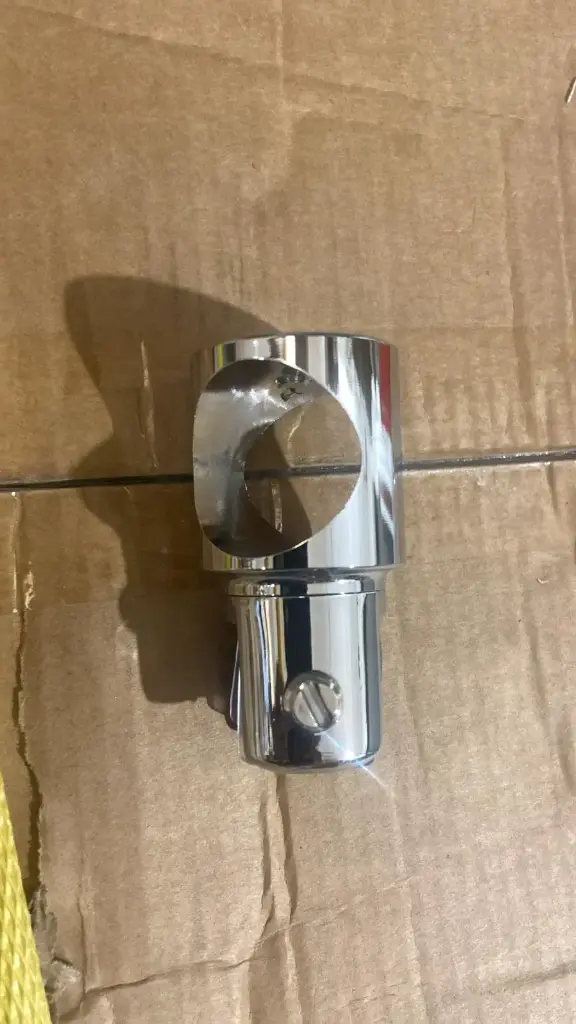 BATHROOM HANGING CLIPS  مشابك تعليق للحمام فضي